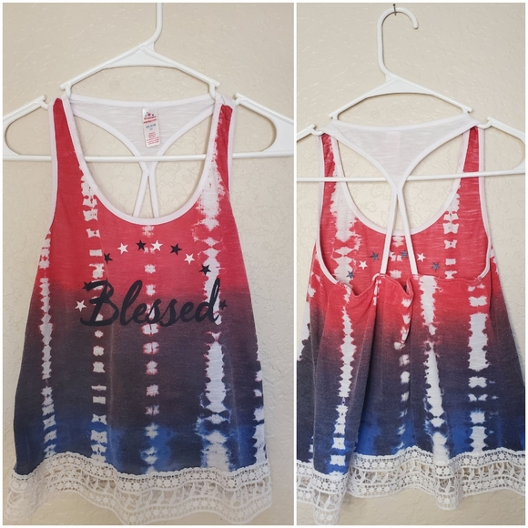 "Blessed" Patriotic Top - Picture 1 of 5